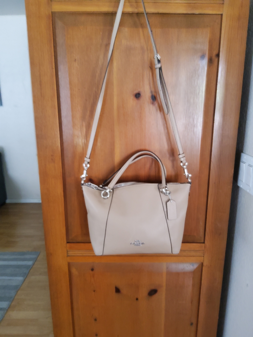 COACH Casey Satchel/Handbag C6229 EUC